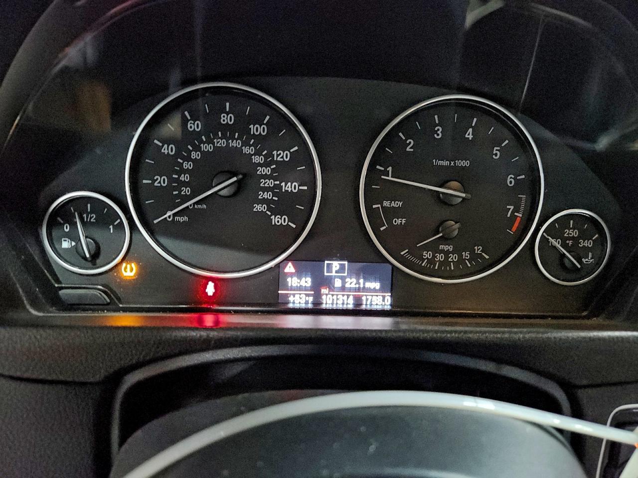 2015 BMW 320 I XDRIVE photo 17