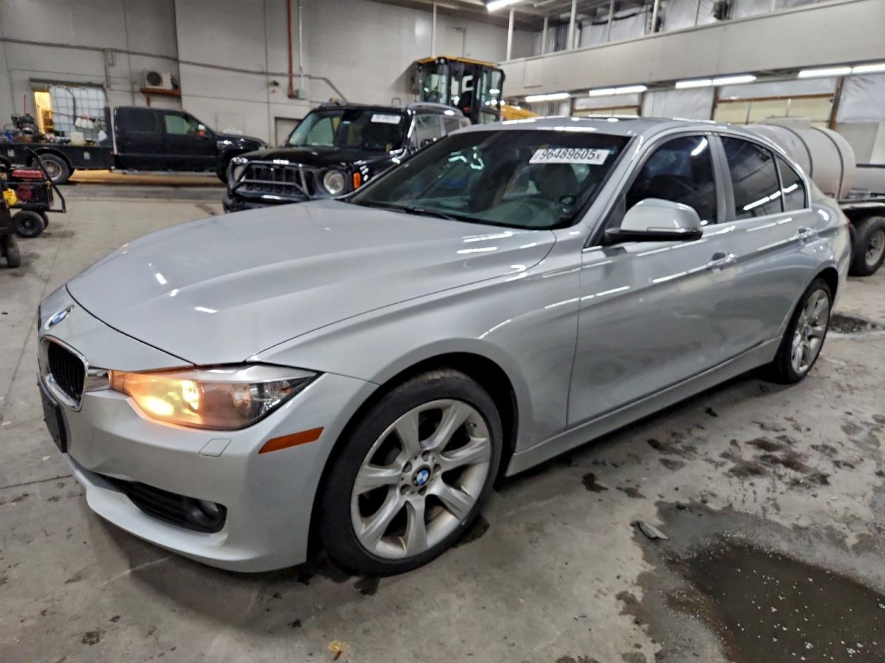 2015 BMW 320