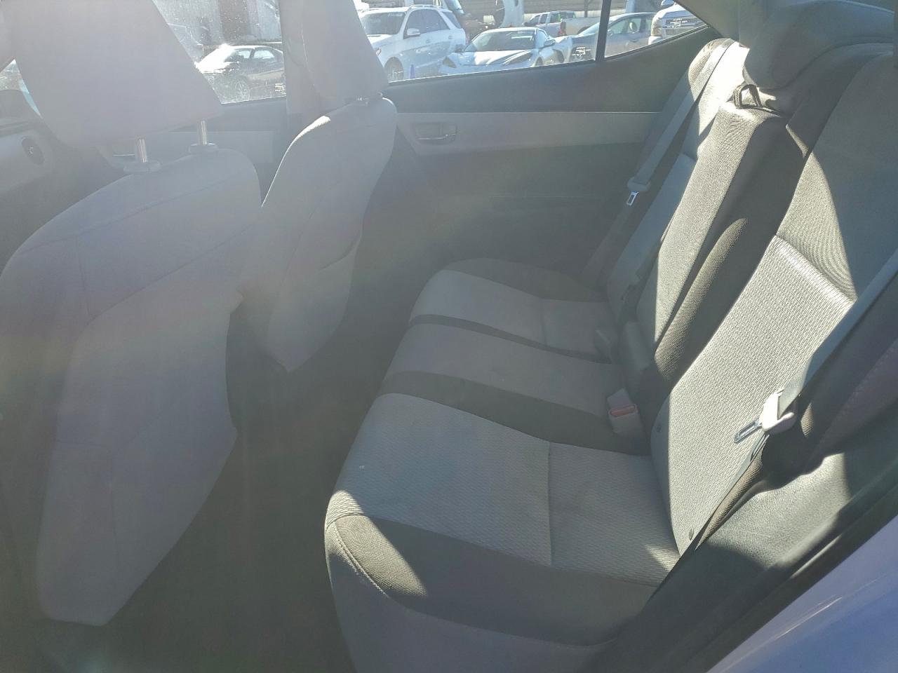 2017 TOYOTA COROLLA L photo 10