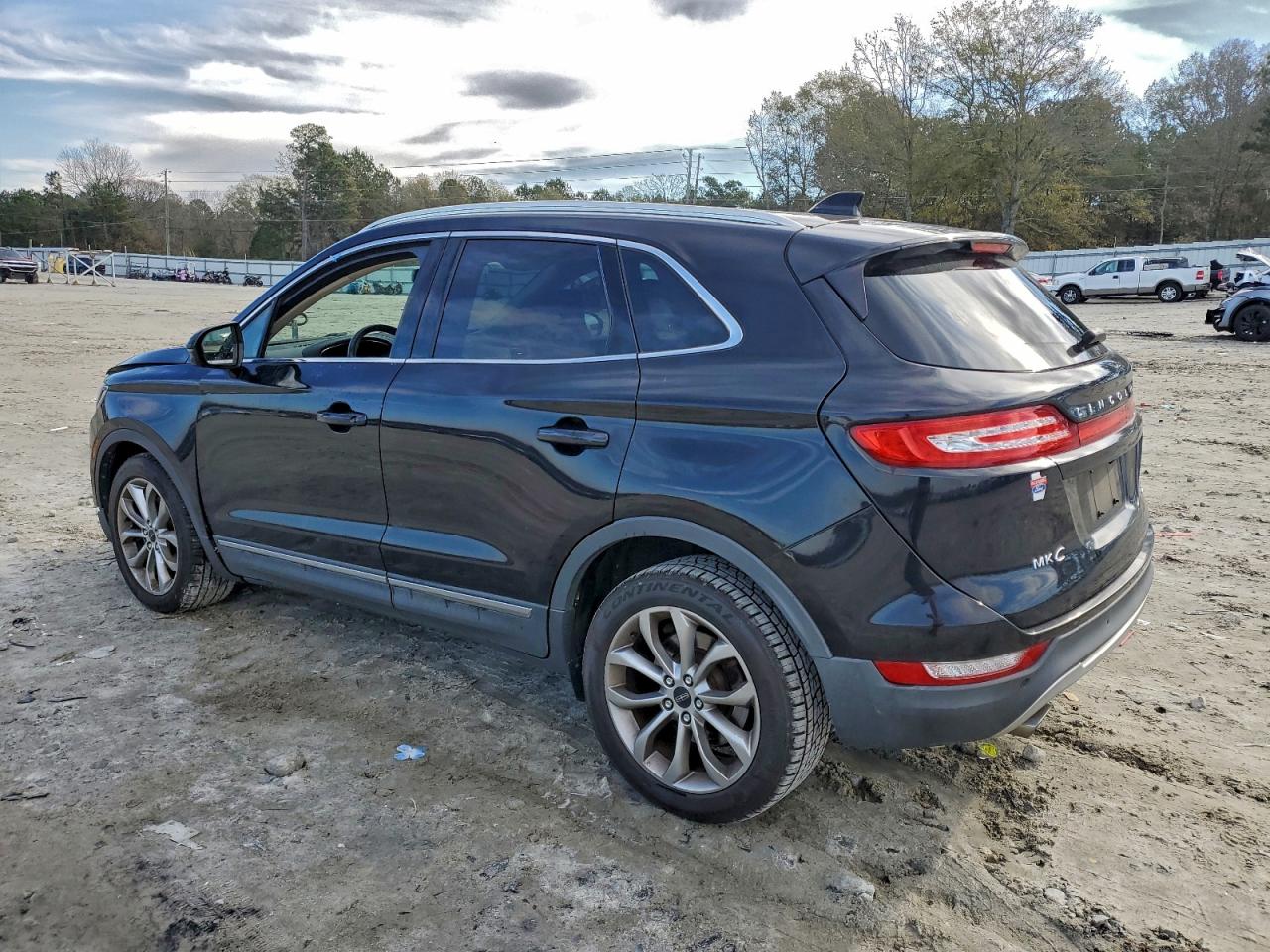 2017 LINCOLN MKC SELECT photo 2
