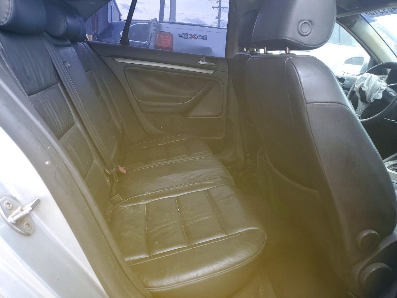 2006 VOLKSWAGEN JETTA TDI OPTION PACKAGE 2 photo 19
