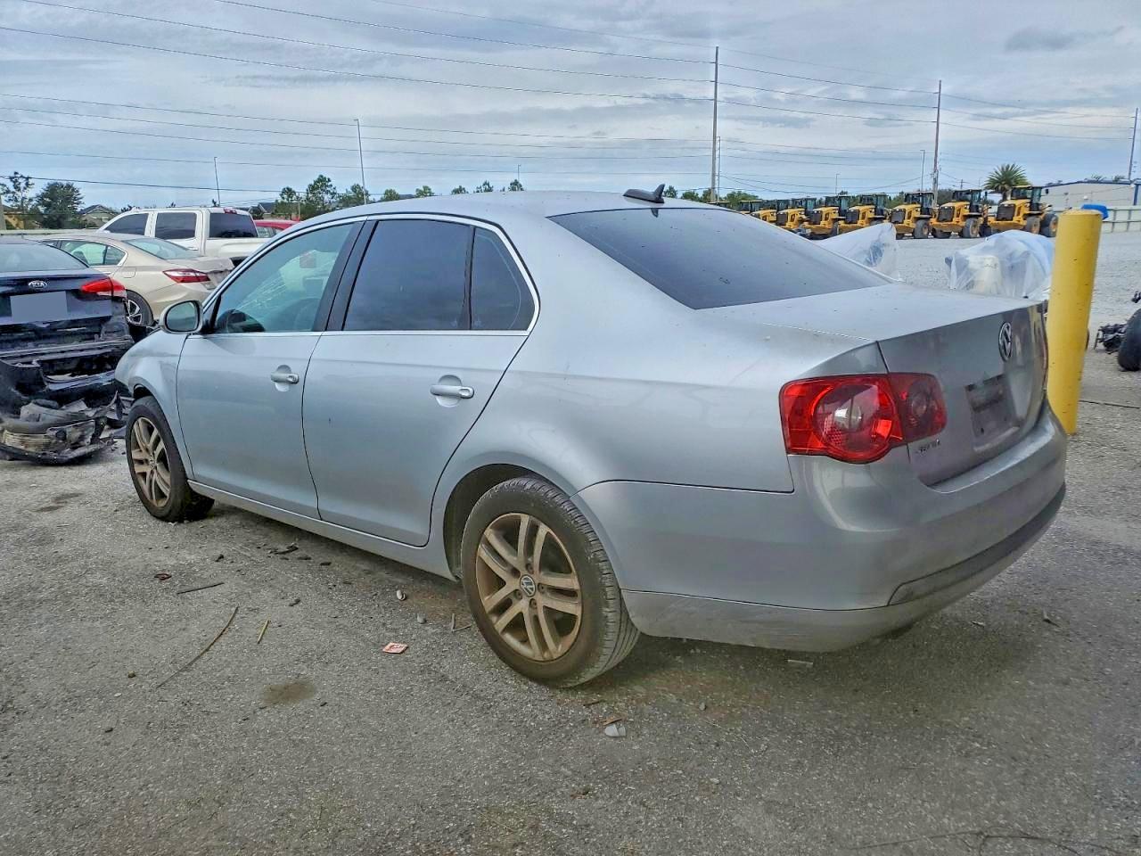 2006 VOLKSWAGEN JETTA TDI OPTION PACKAGE 2 photo 3