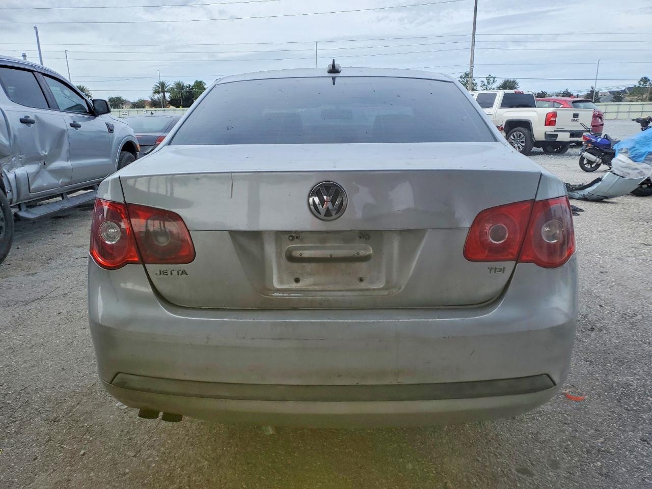 2006 VOLKSWAGEN JETTA TDI OPTION PACKAGE 2 photo 11