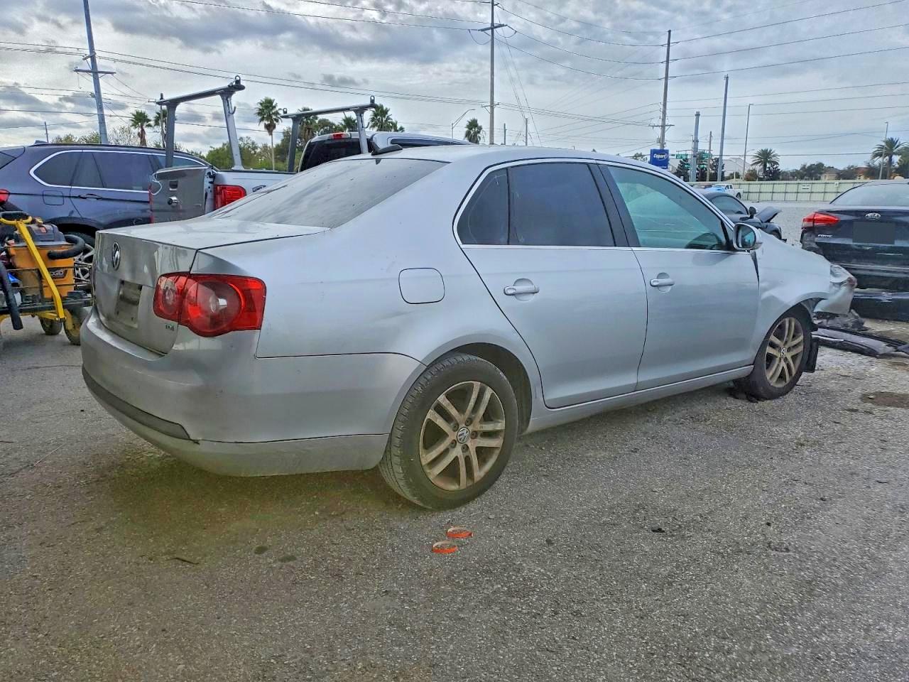 2006 VOLKSWAGEN JETTA TDI OPTION PACKAGE 2 photo 5