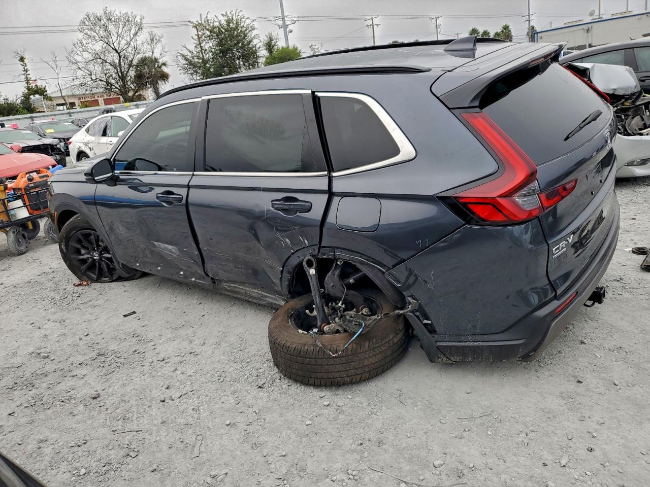 2025 HONDA CR-V SPORT-L photo 2