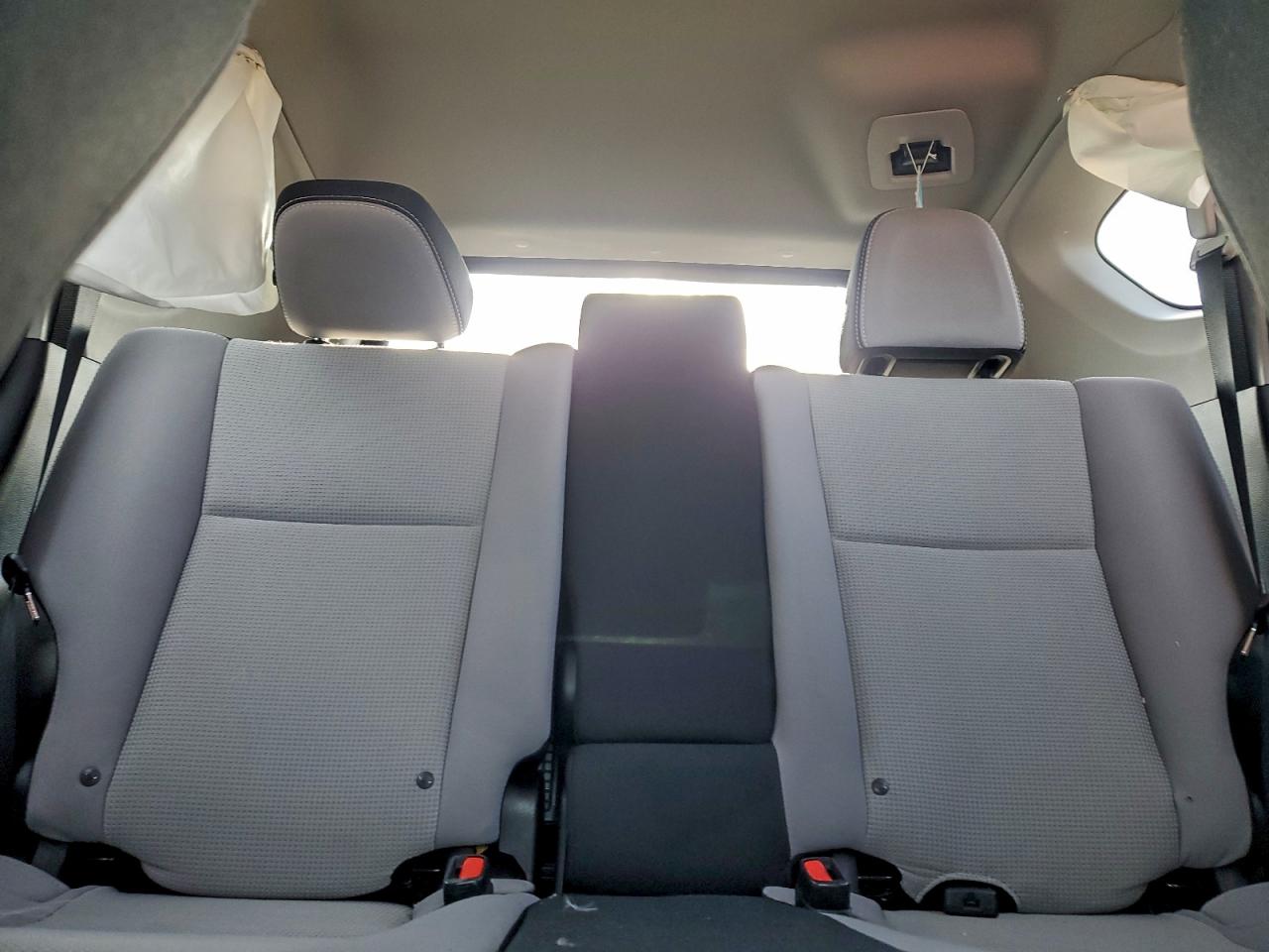 2018 TOYOTA RAV4 ADVENTURE photo 10