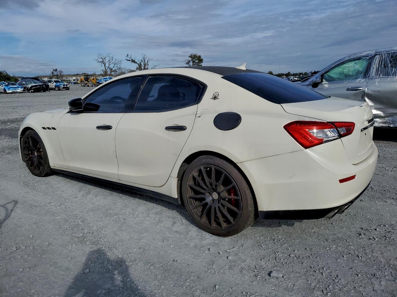 2016 MASERATI GHIBLI S photo 2