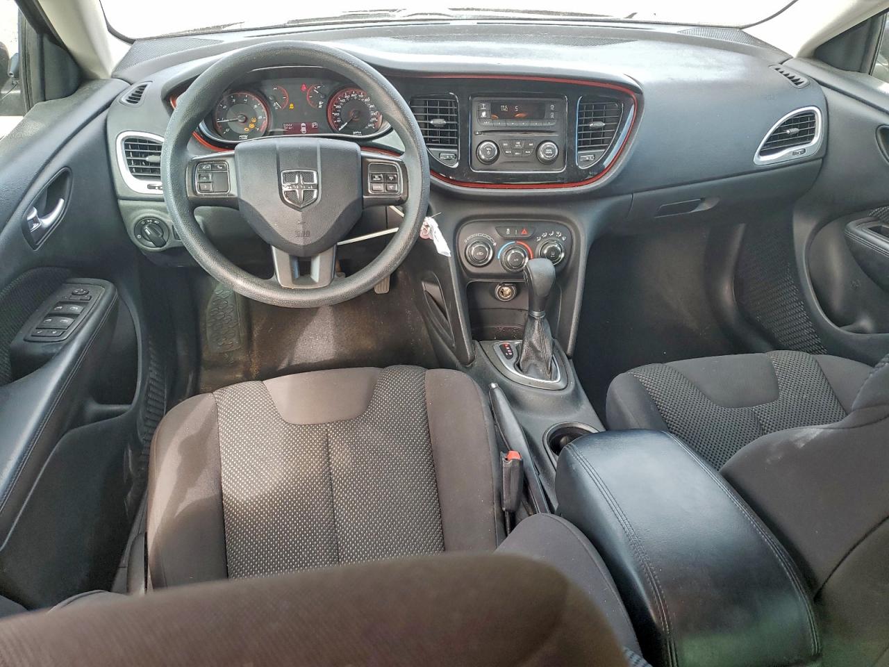 2015 DODGE DART SE photo 15