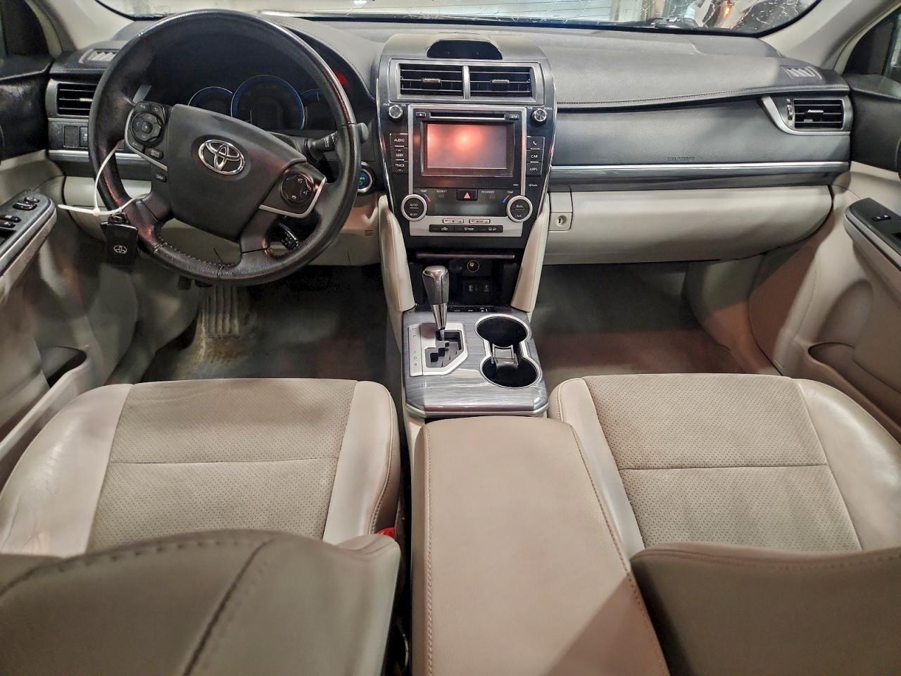2012 TOYOTA CAMRY HYBRID photo 8