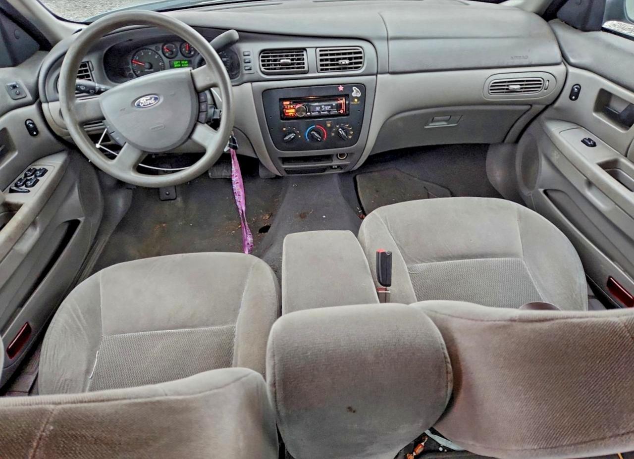 2005 FORD TAURUS SE photo 8