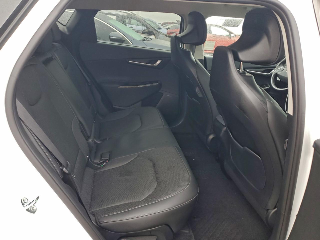 2023 KIA EV6 LIGHT photo 10