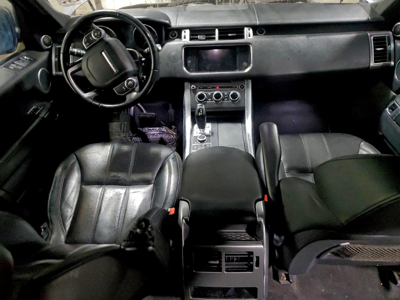 2016 LAND ROVER RANGE ROVER SPORT SE photo 8
