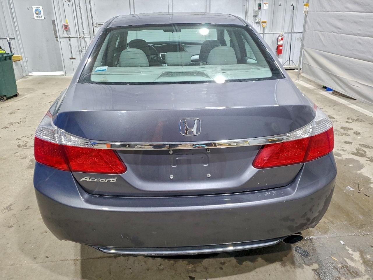 2013 HONDA ACCORD LX photo 6