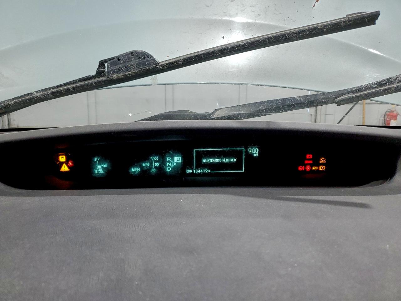 2014 TOYOTA PRIUS photo 17
