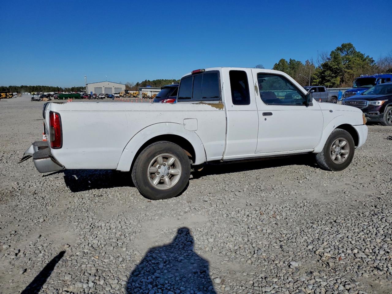 2003 NISSAN FRONTIER KING CAB XE photo 5