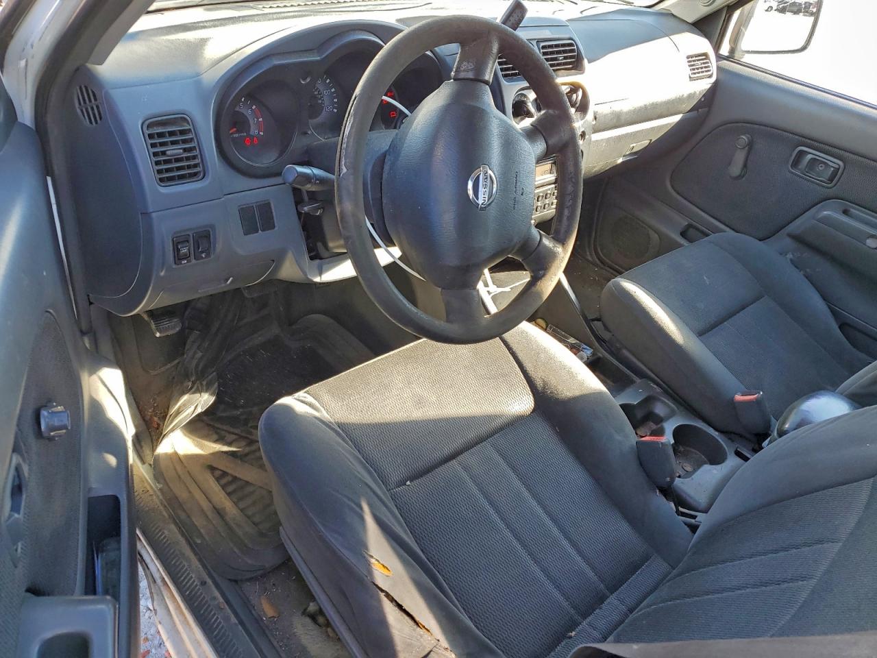 2003 NISSAN FRONTIER KING CAB XE photo 15