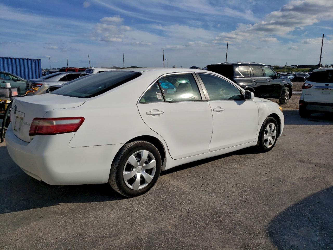 2007 TOYOTA CAMRY CE photo 5