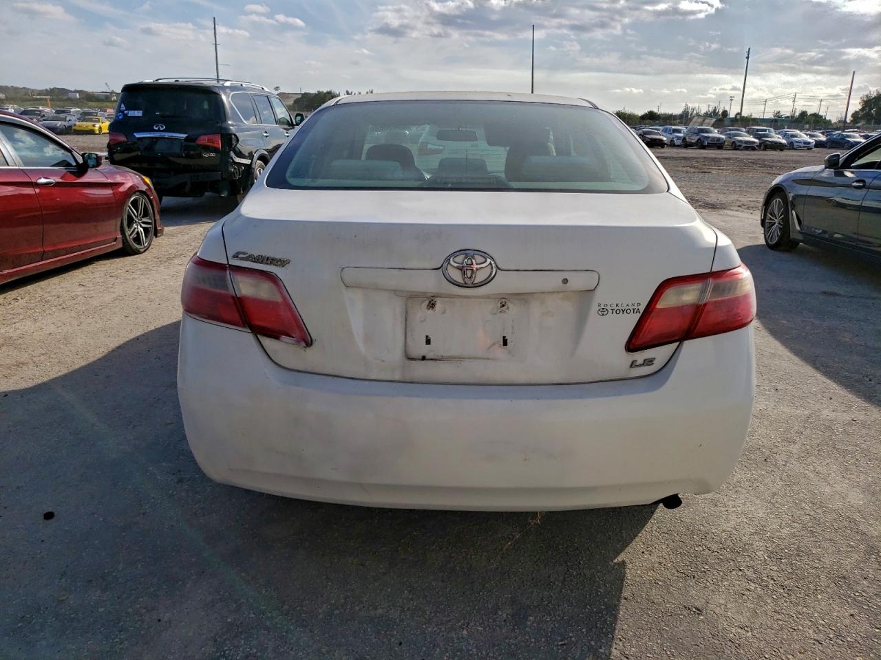 2007 TOYOTA CAMRY CE photo 11