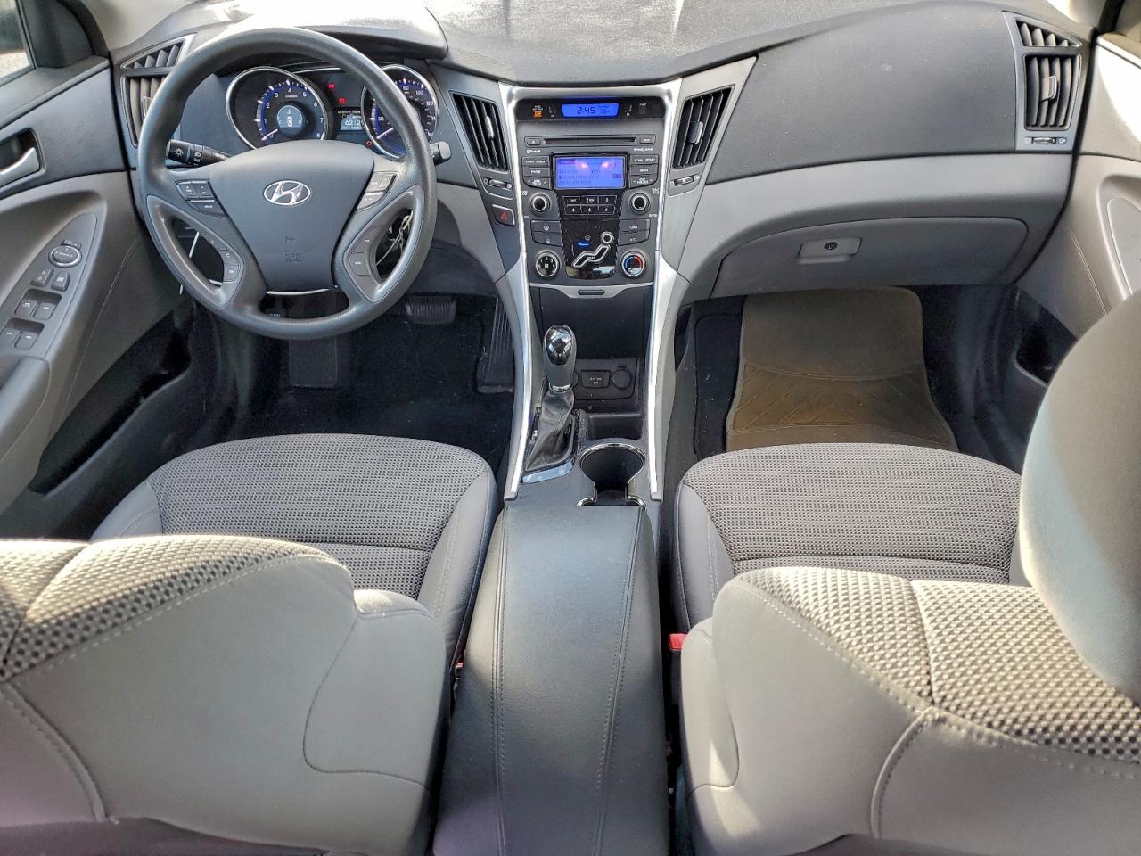 2013 HYUNDAI SONATA GLS photo 15