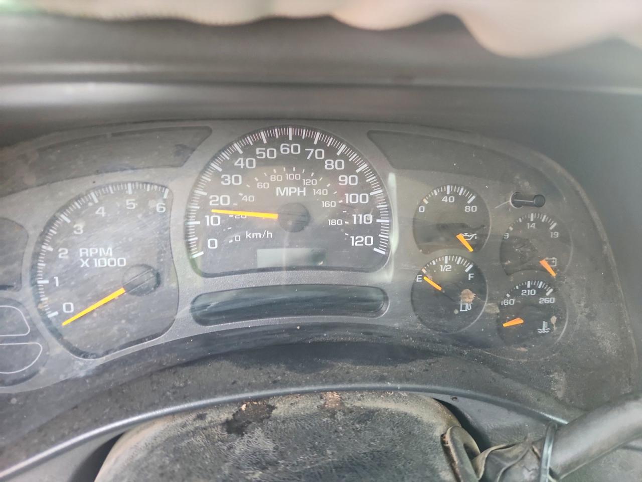 2004 CHEVROLET SILVERADO C1500 photo 9