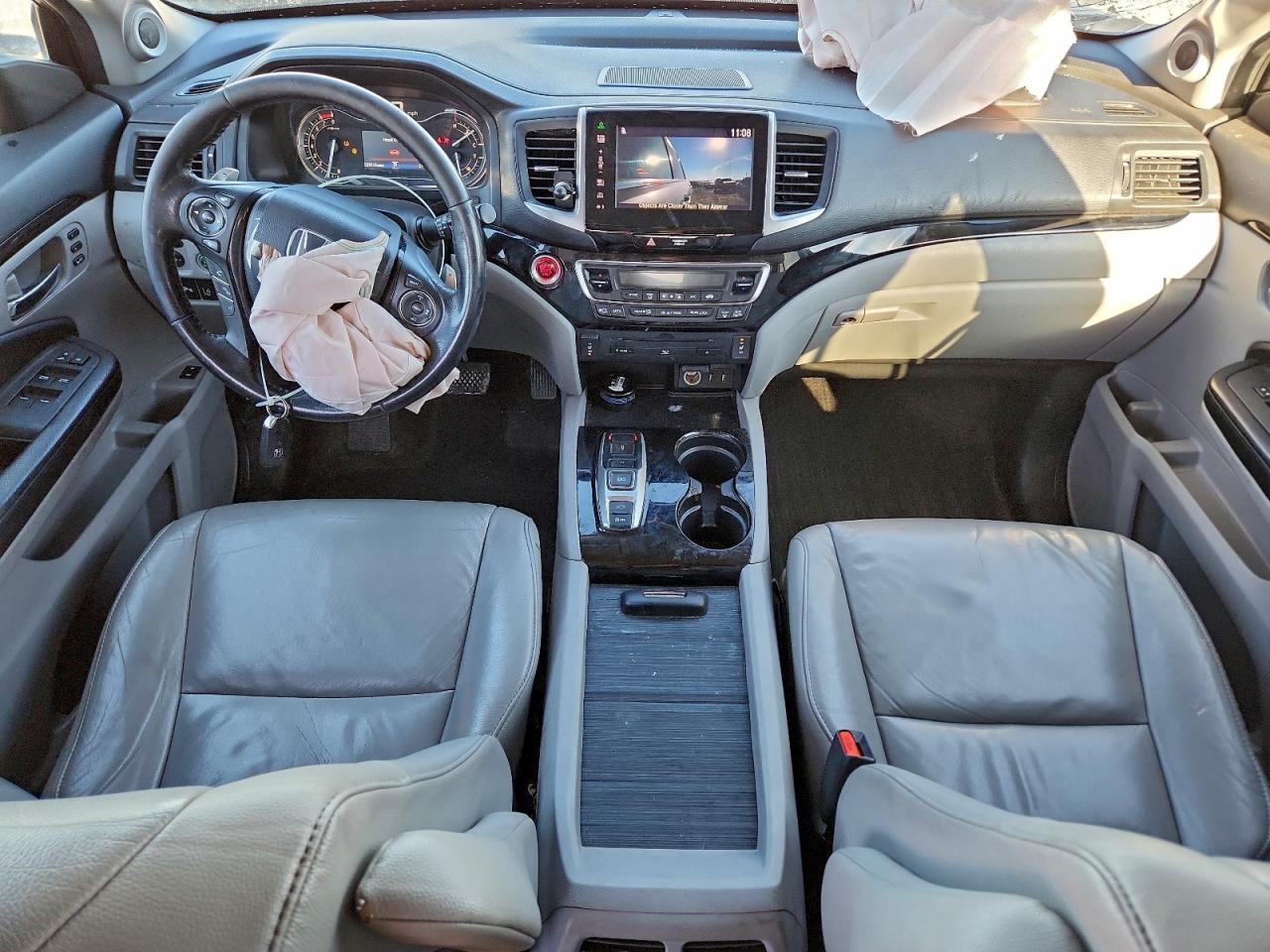 2016 HONDA PILOT TOURING photo 8