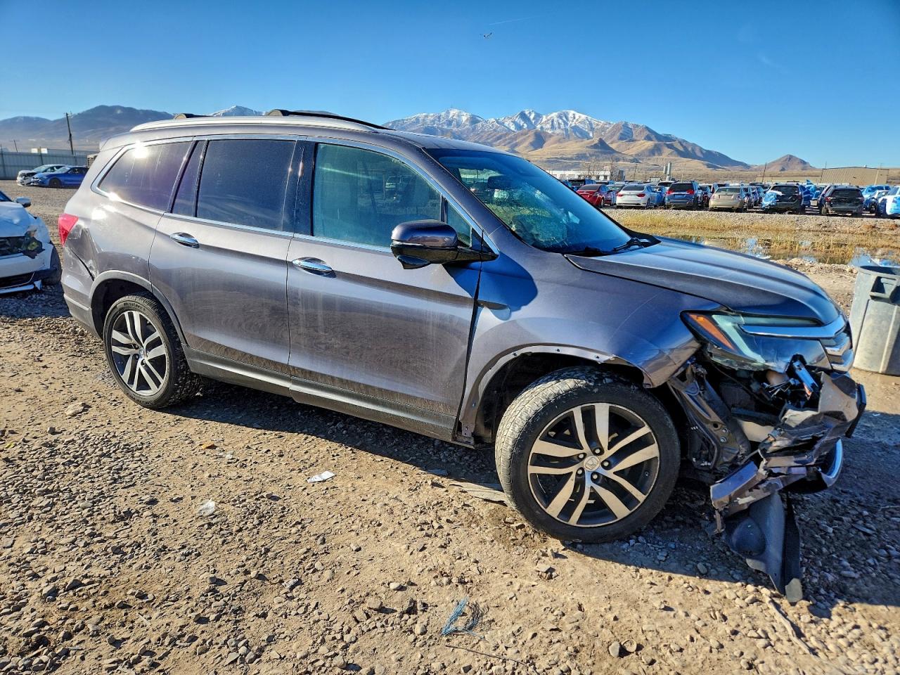 2016 HONDA PILOT TOURING photo 4