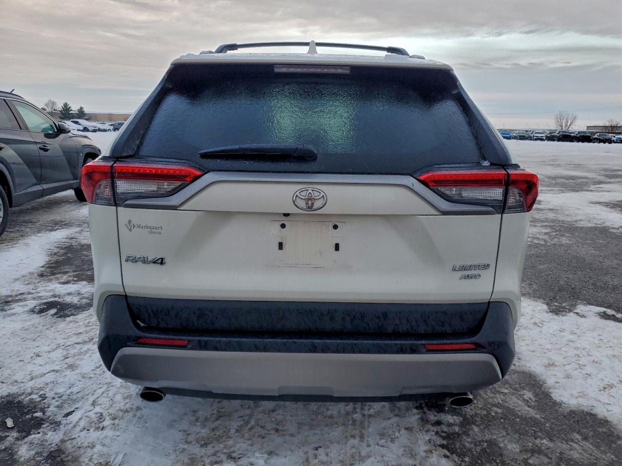 2022 TOYOTA RAV4 LIMITED photo 6