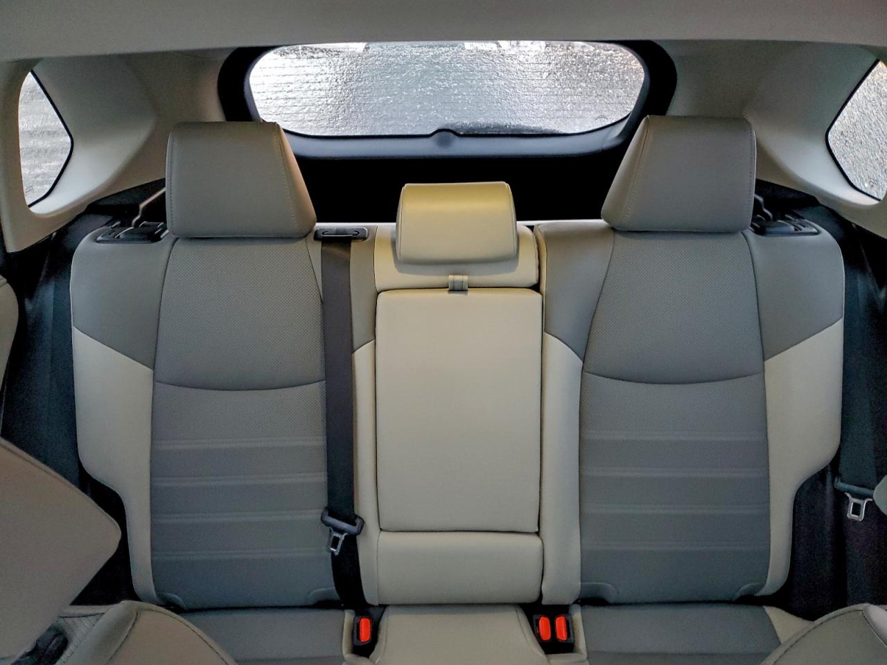 2022 TOYOTA RAV4 LIMITED photo 10