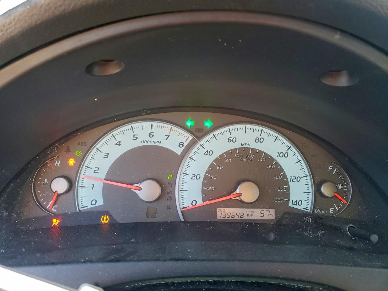 2011 TOYOTA CAMRY BASE photo 9