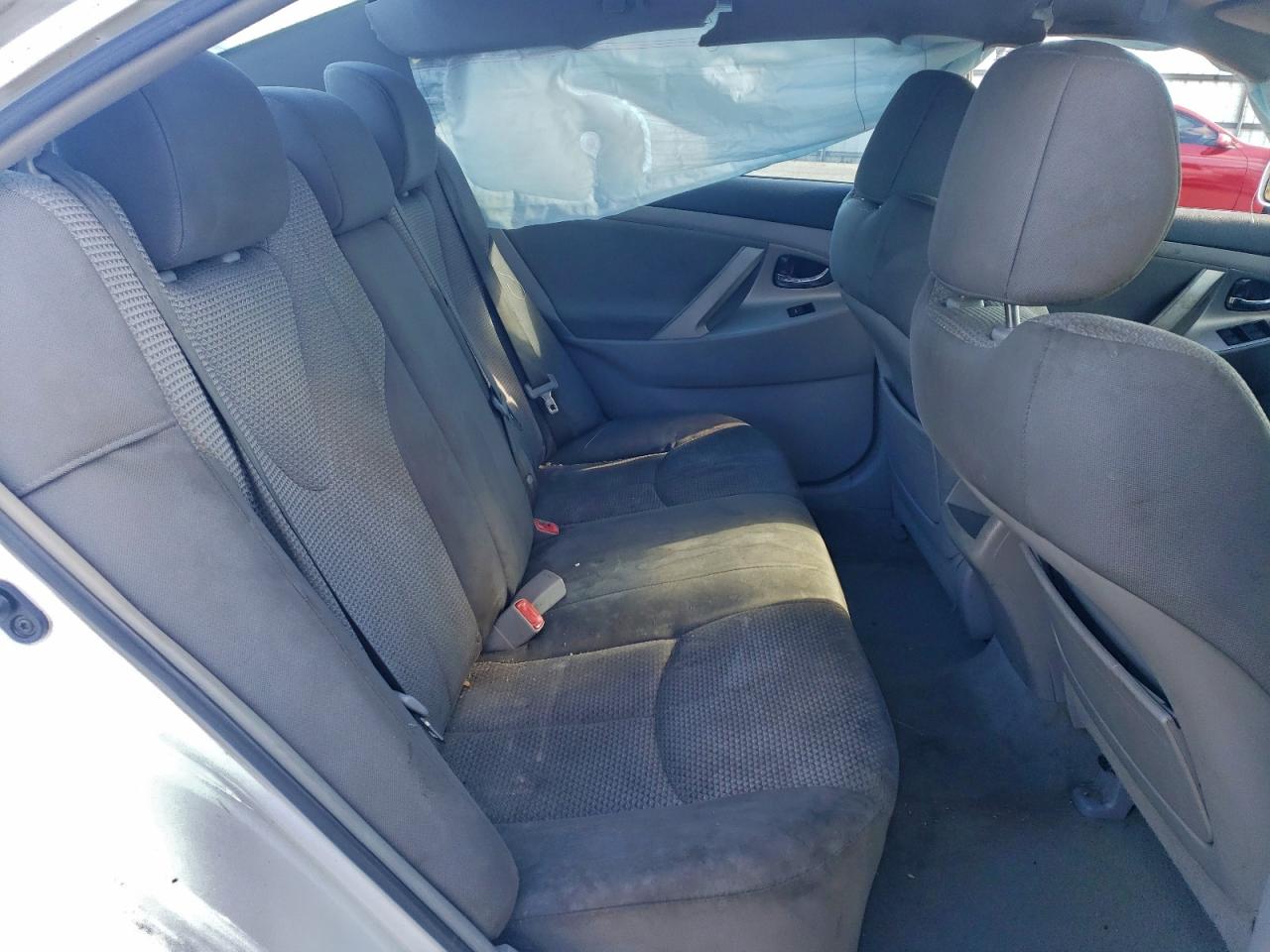 2011 TOYOTA CAMRY BASE photo 10