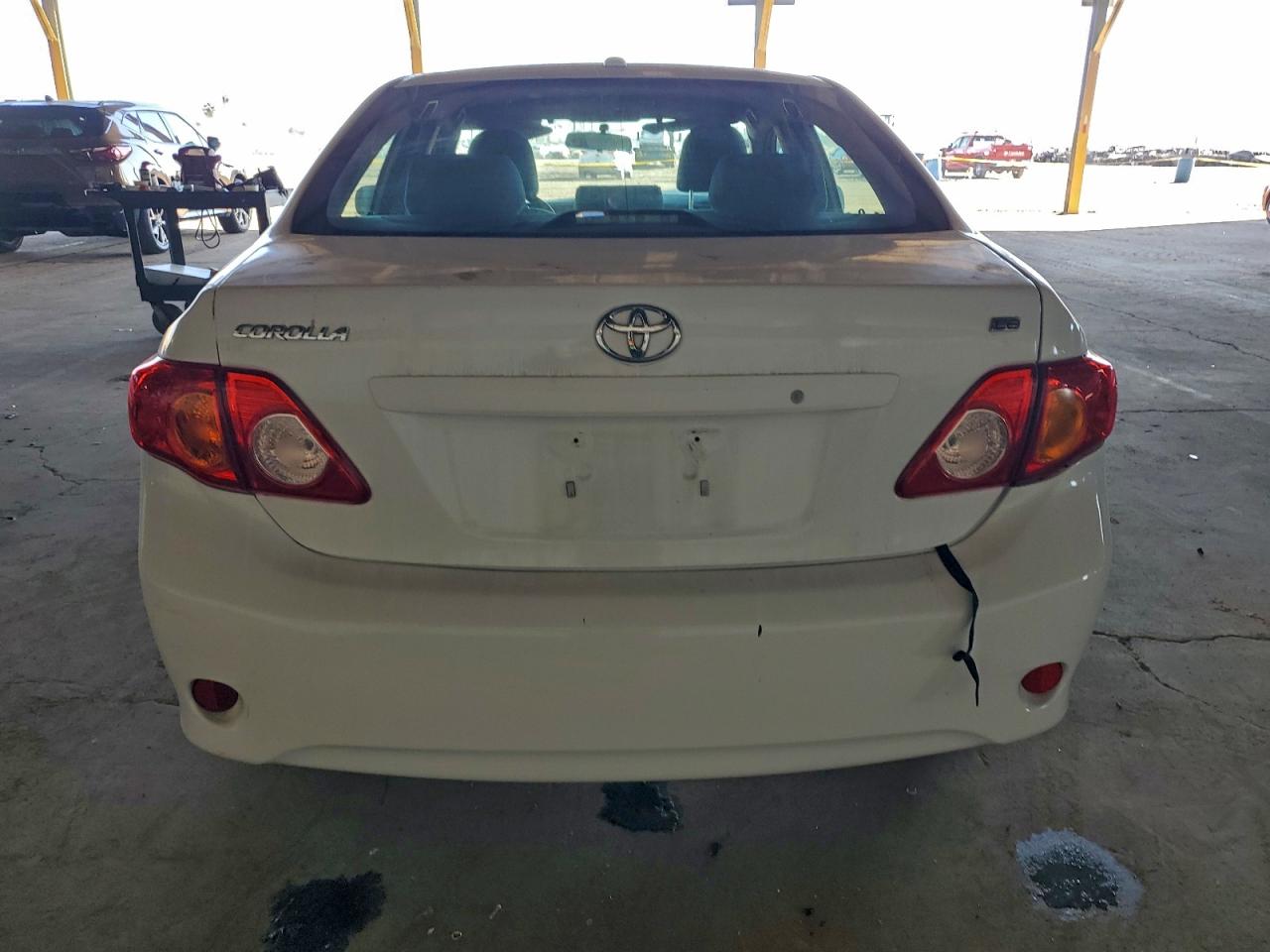 2010 TOYOTA COROLLA BASE photo 6