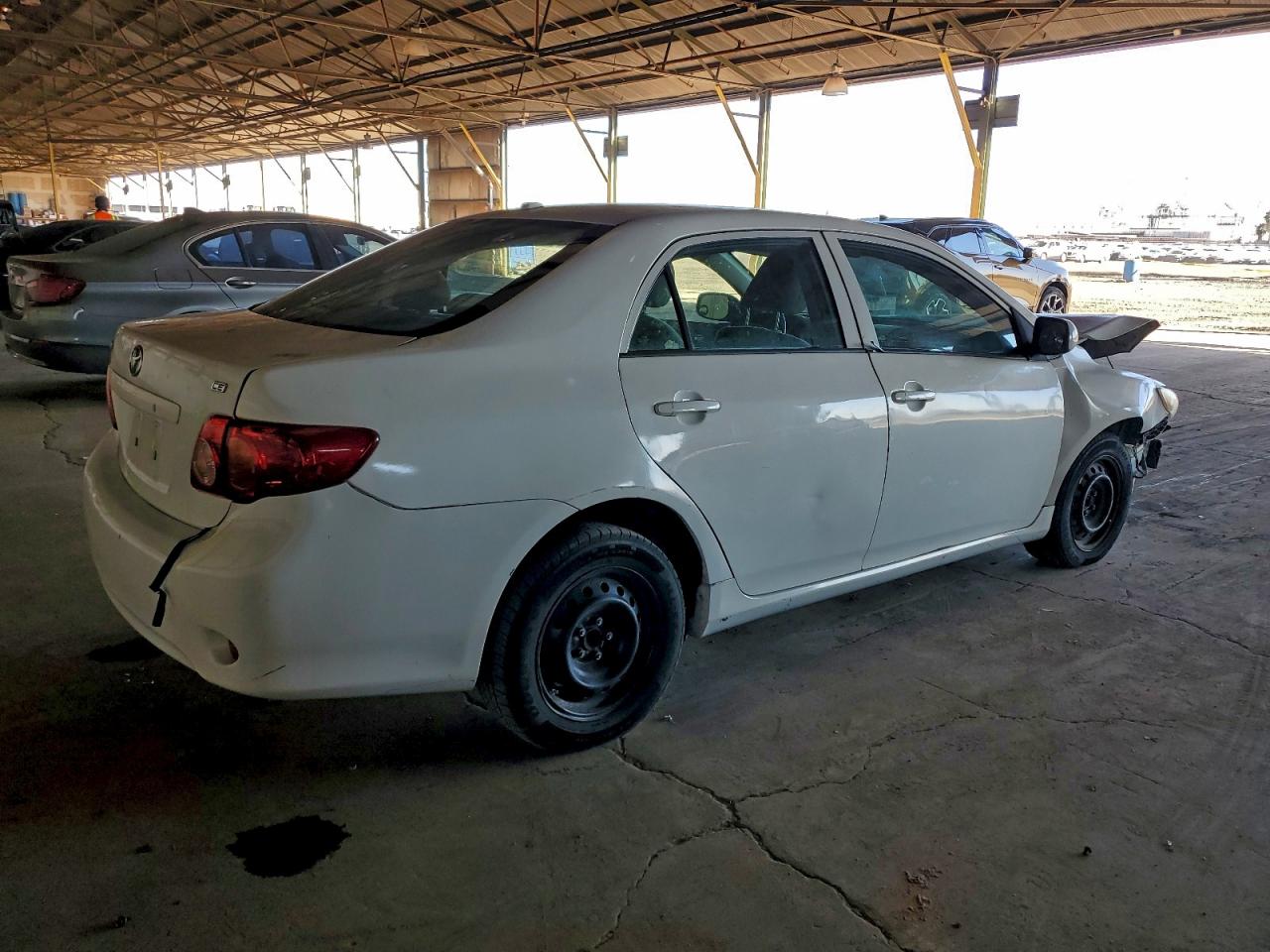 2010 TOYOTA COROLLA BASE photo 3