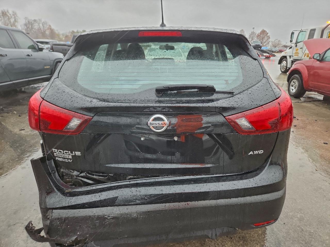 2019 NISSAN ROGUE SPORT S photo 6