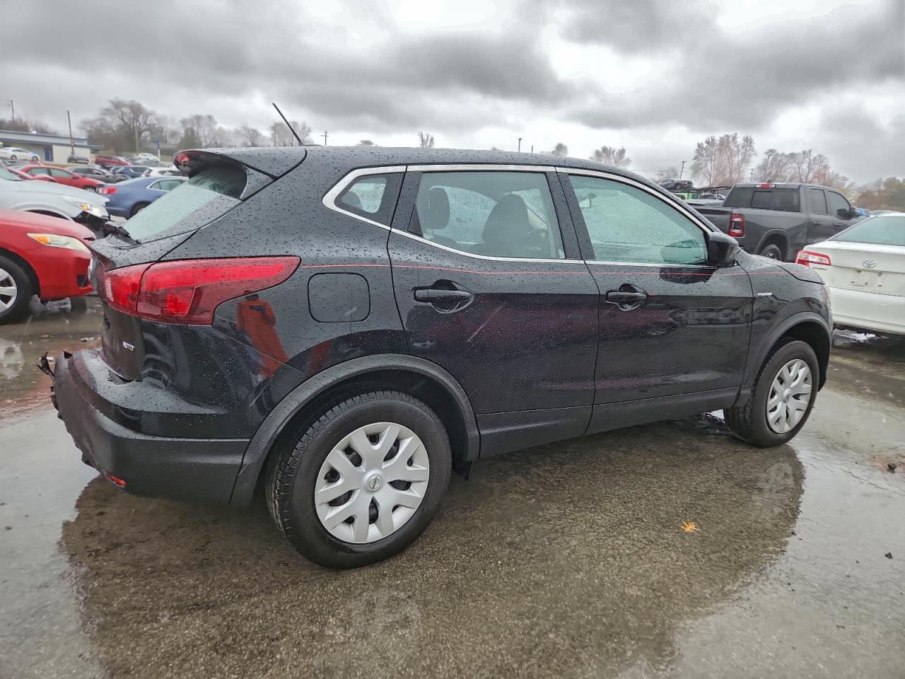 2019 NISSAN ROGUE SPORT S photo 3