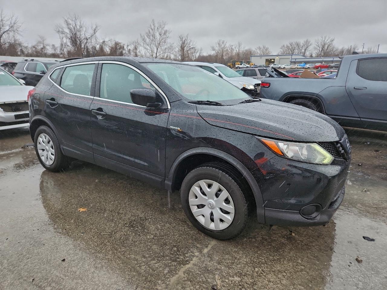 2019 NISSAN ROGUE SPORT S photo 4