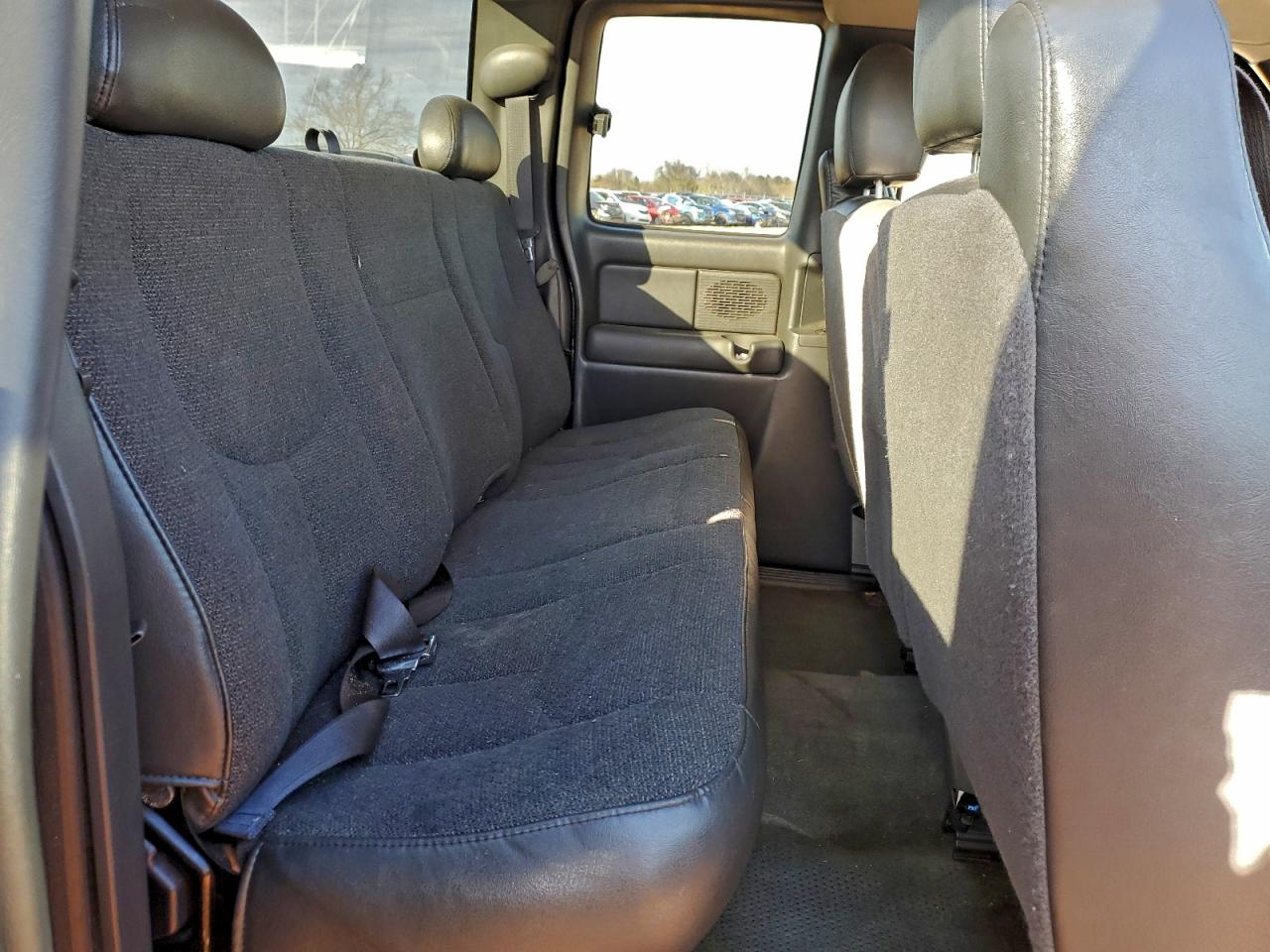 2003 CHEVROLET SILVERADO C1500 photo 10