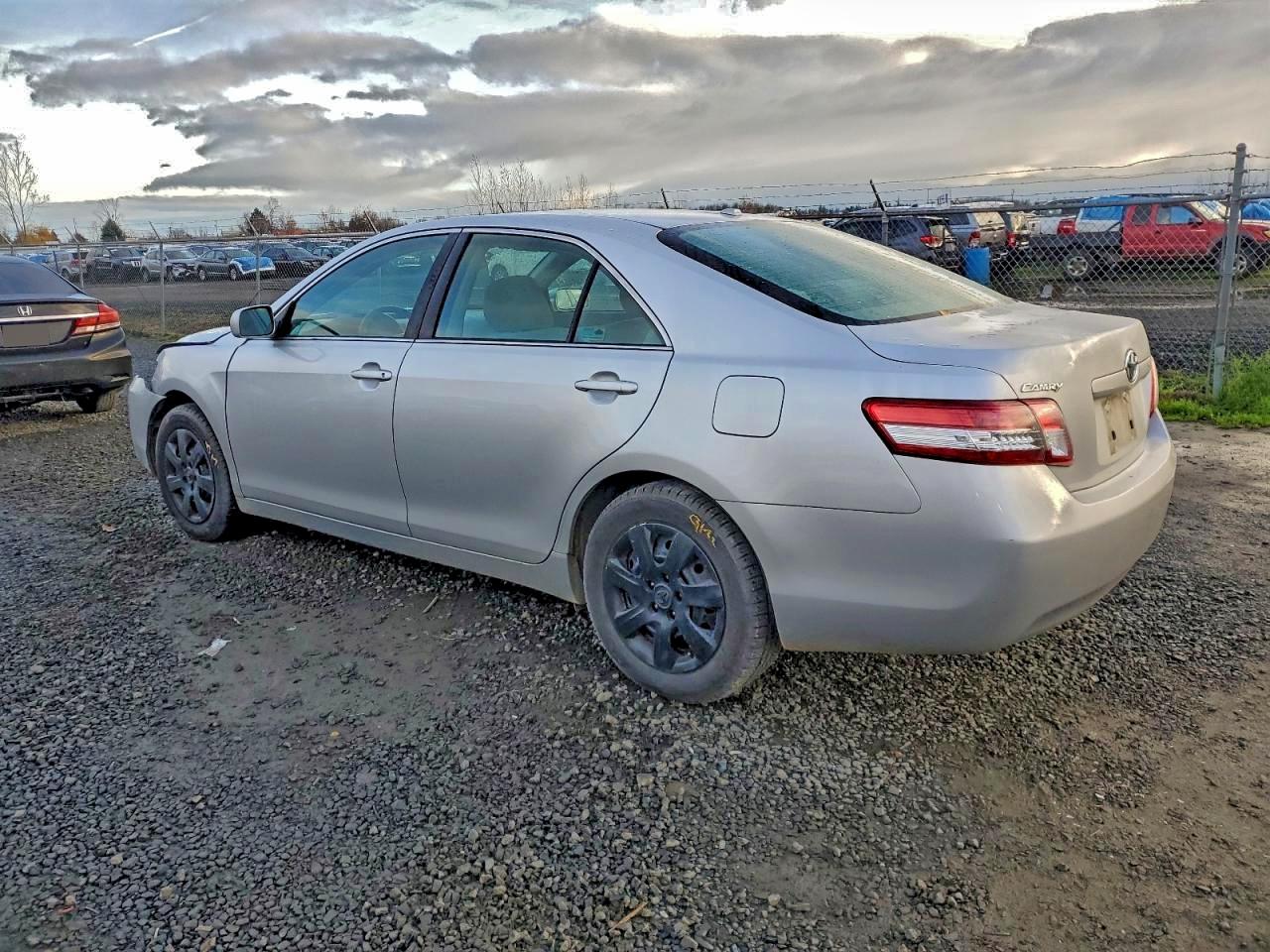 2010 TOYOTA CAMRY BASE photo 2