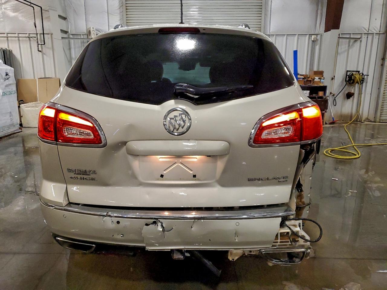2015 BUICK ENCLAVE photo 6