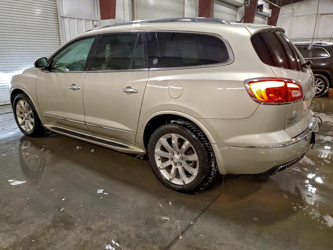 2015 BUICK ENCLAVE photo 2