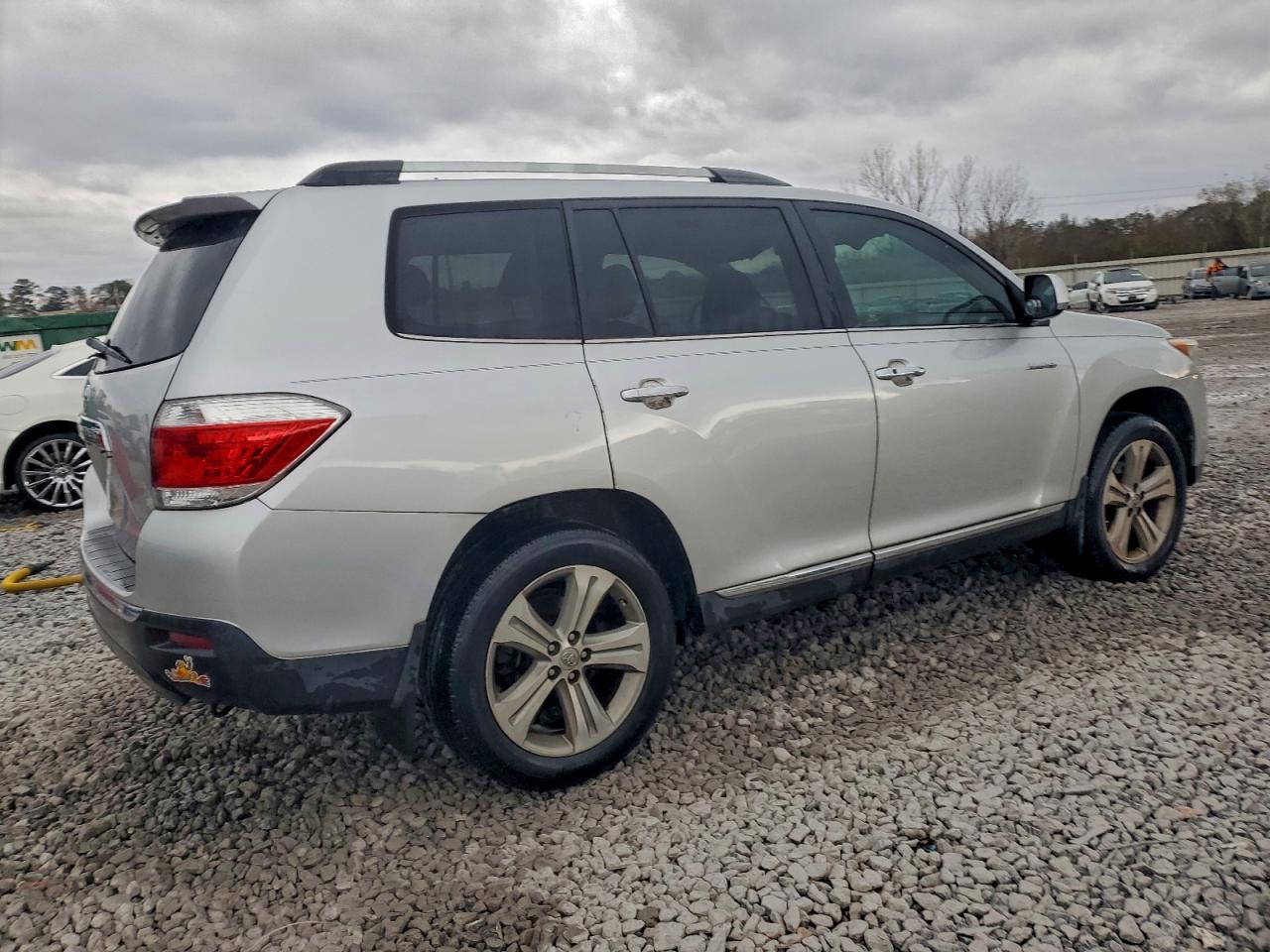 2012 TOYOTA HIGHLANDER LIMITED photo 3