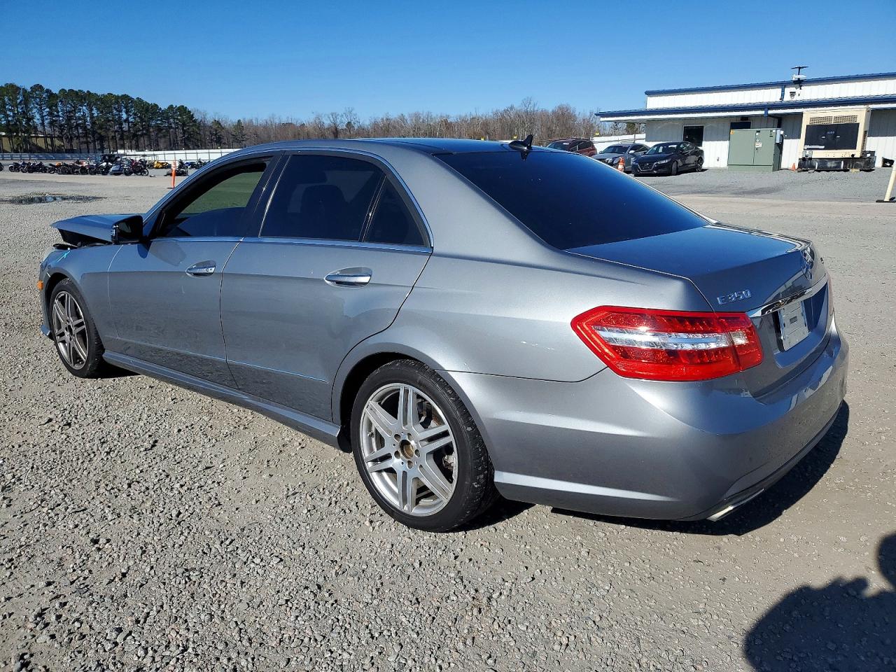 2010 MERCEDES-BENZ E 350 4MATIC photo 2