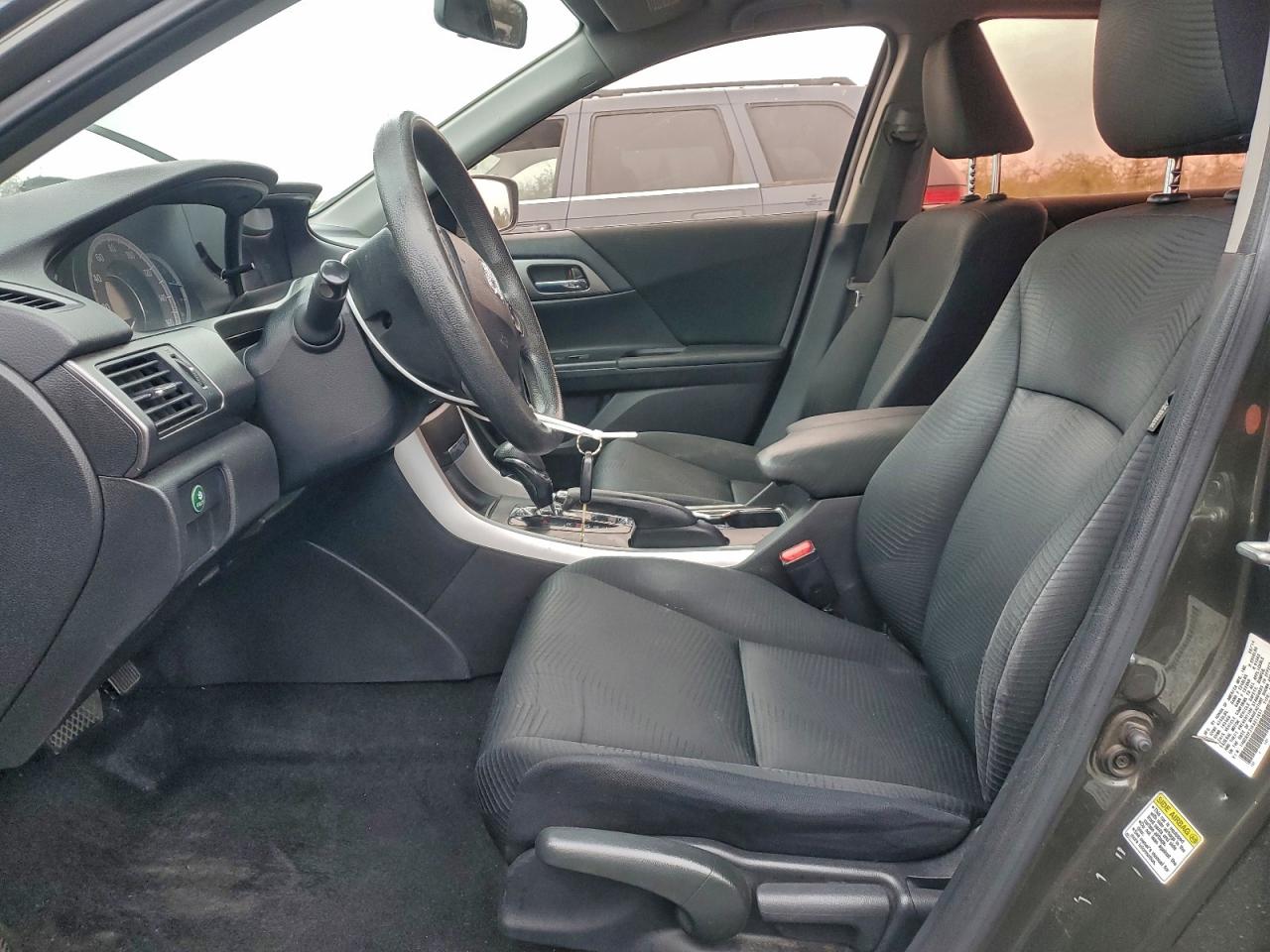 2015 HONDA ACCORD LX photo 7