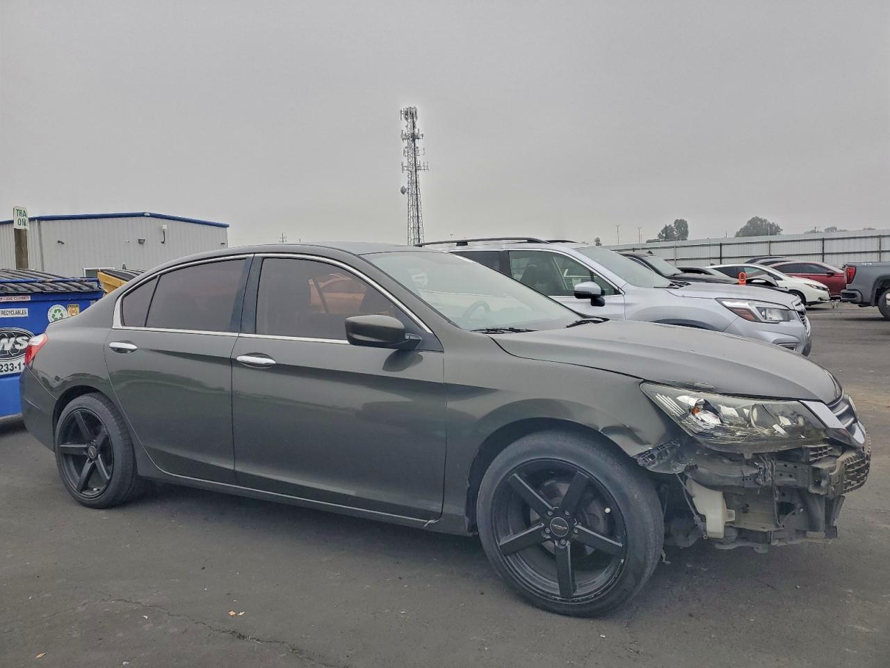 2015 HONDA ACCORD LX photo 4