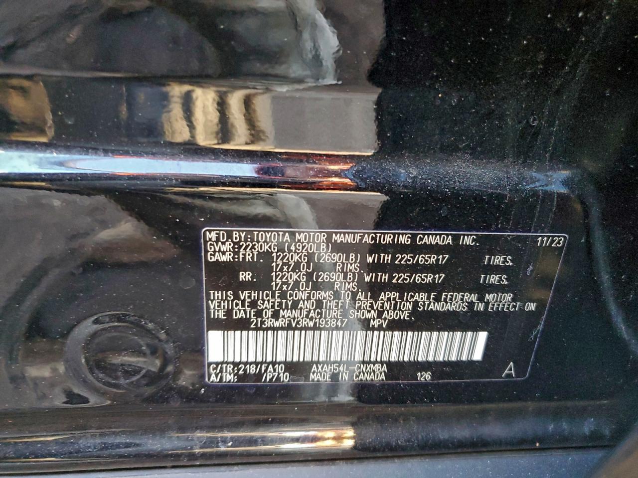 2024 TOYOTA RAV4 XLE photo 13