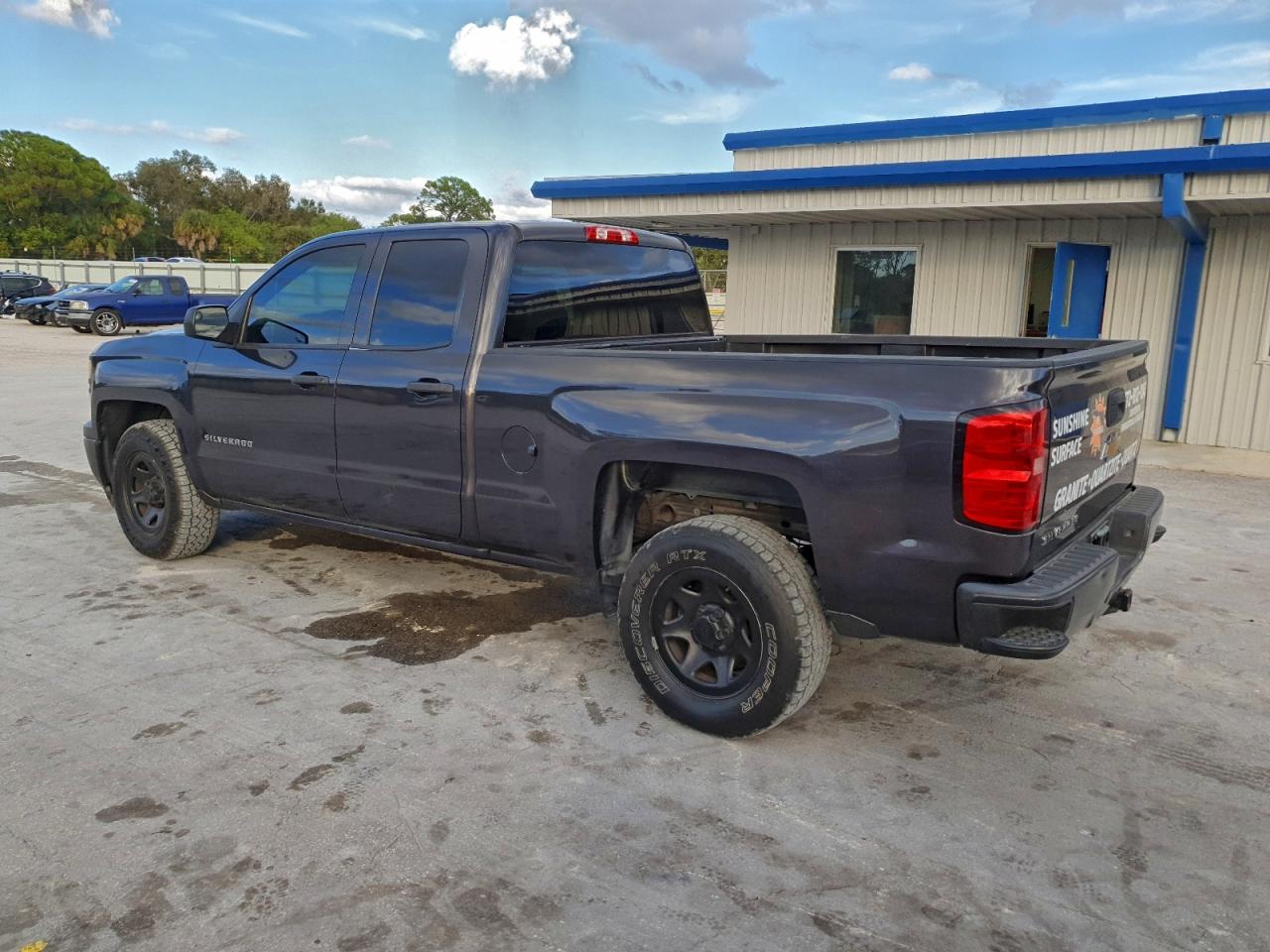2014 CHEVROLET SILVERADO C1500 photo 2