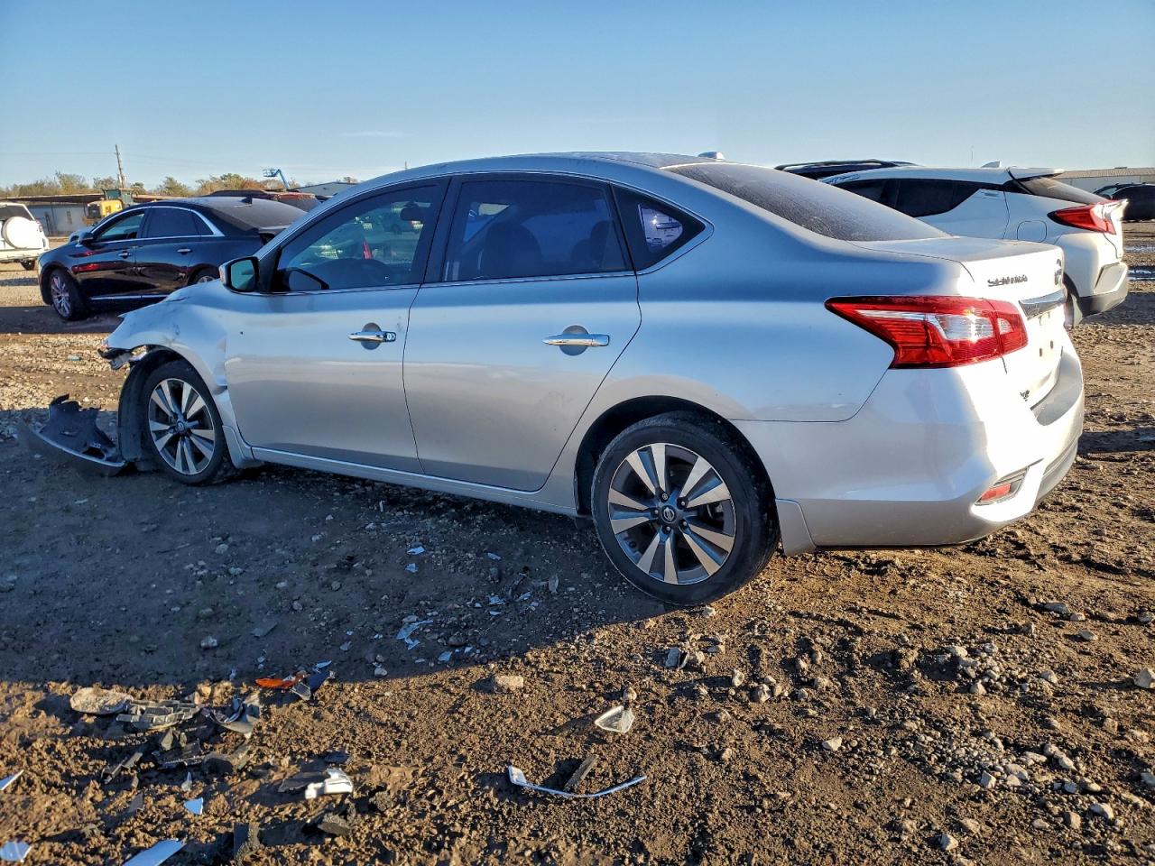 2019 NISSAN SENTRA S photo 2