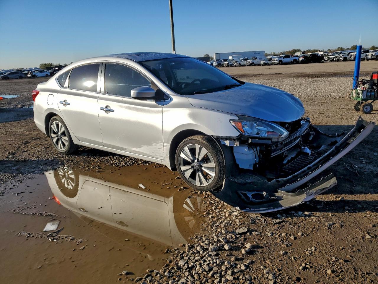 2019 NISSAN SENTRA S photo 4