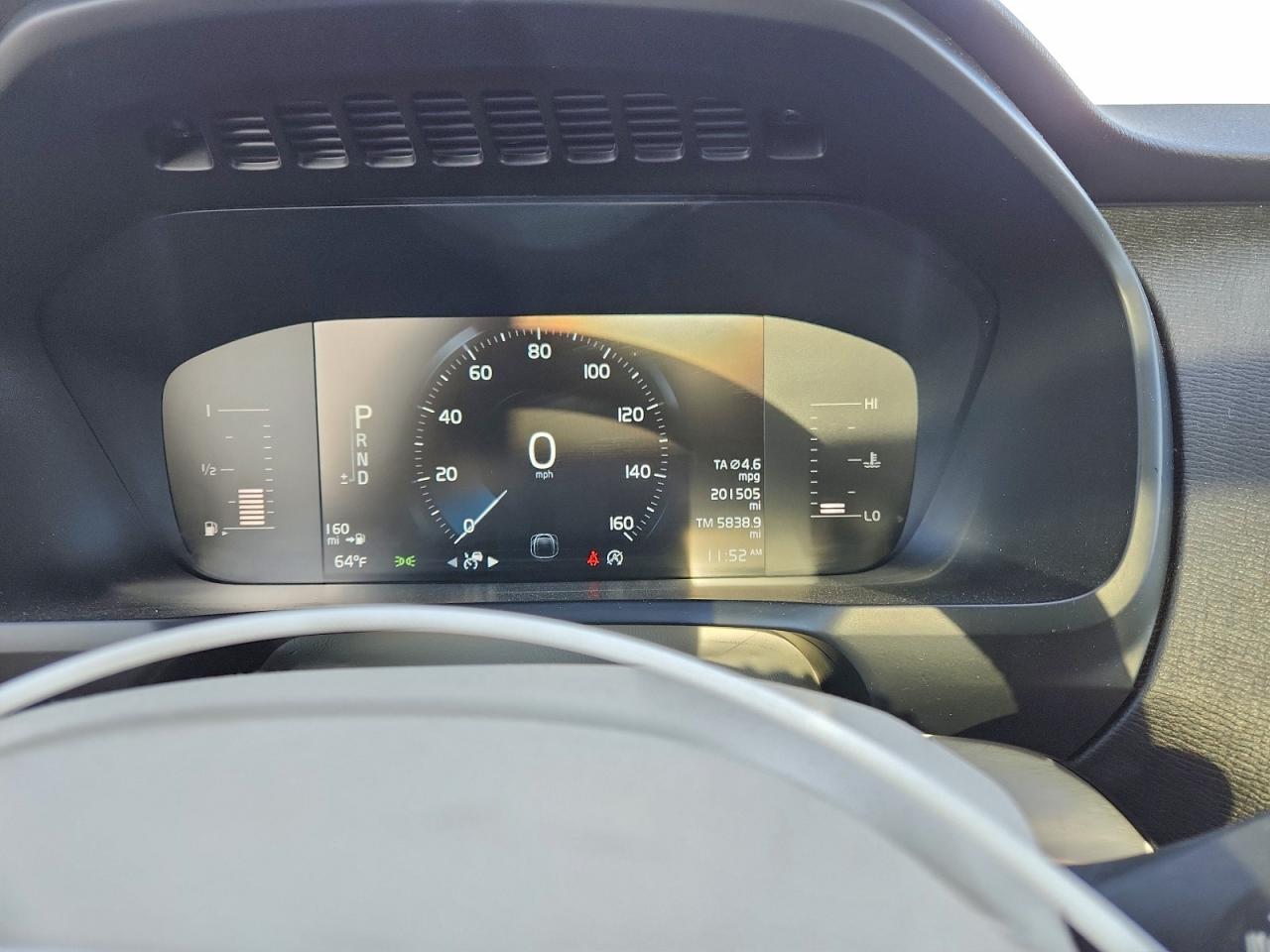 2017 VOLVO XC90 photo 17