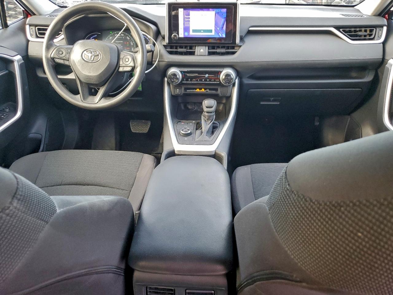 2024 TOYOTA RAV4 LE photo 8
