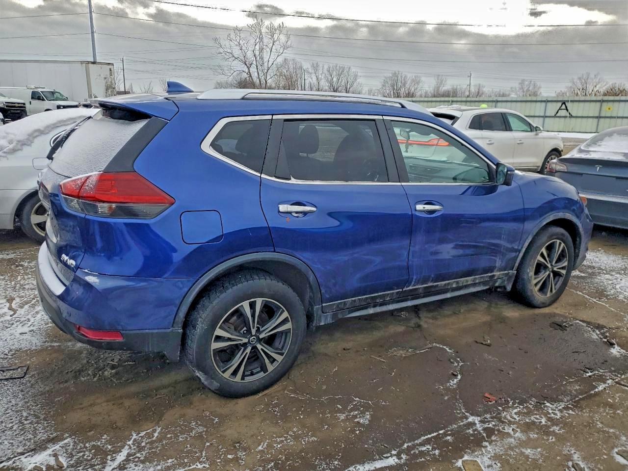 2020 NISSAN ROGUE S photo 5